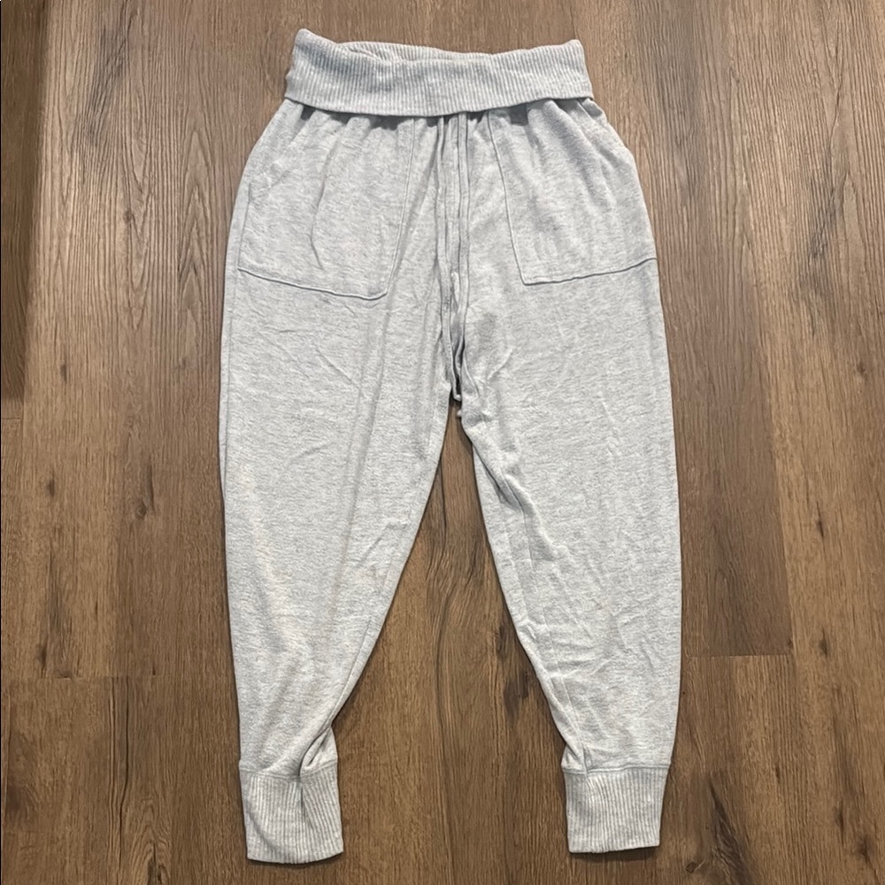 Aerie Gray Jogger Sweatpants